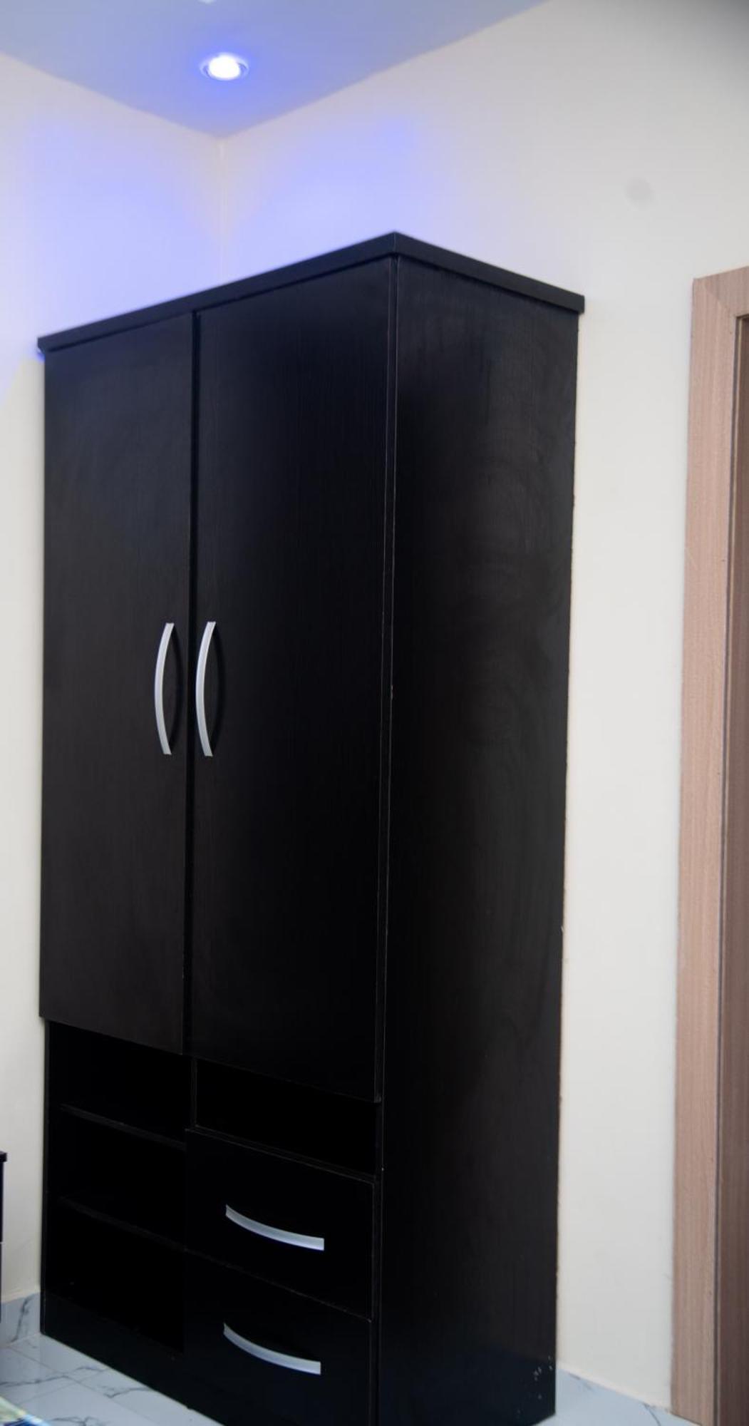 Aylesbury Homes Luxury Apartments 레키 외부 사진
