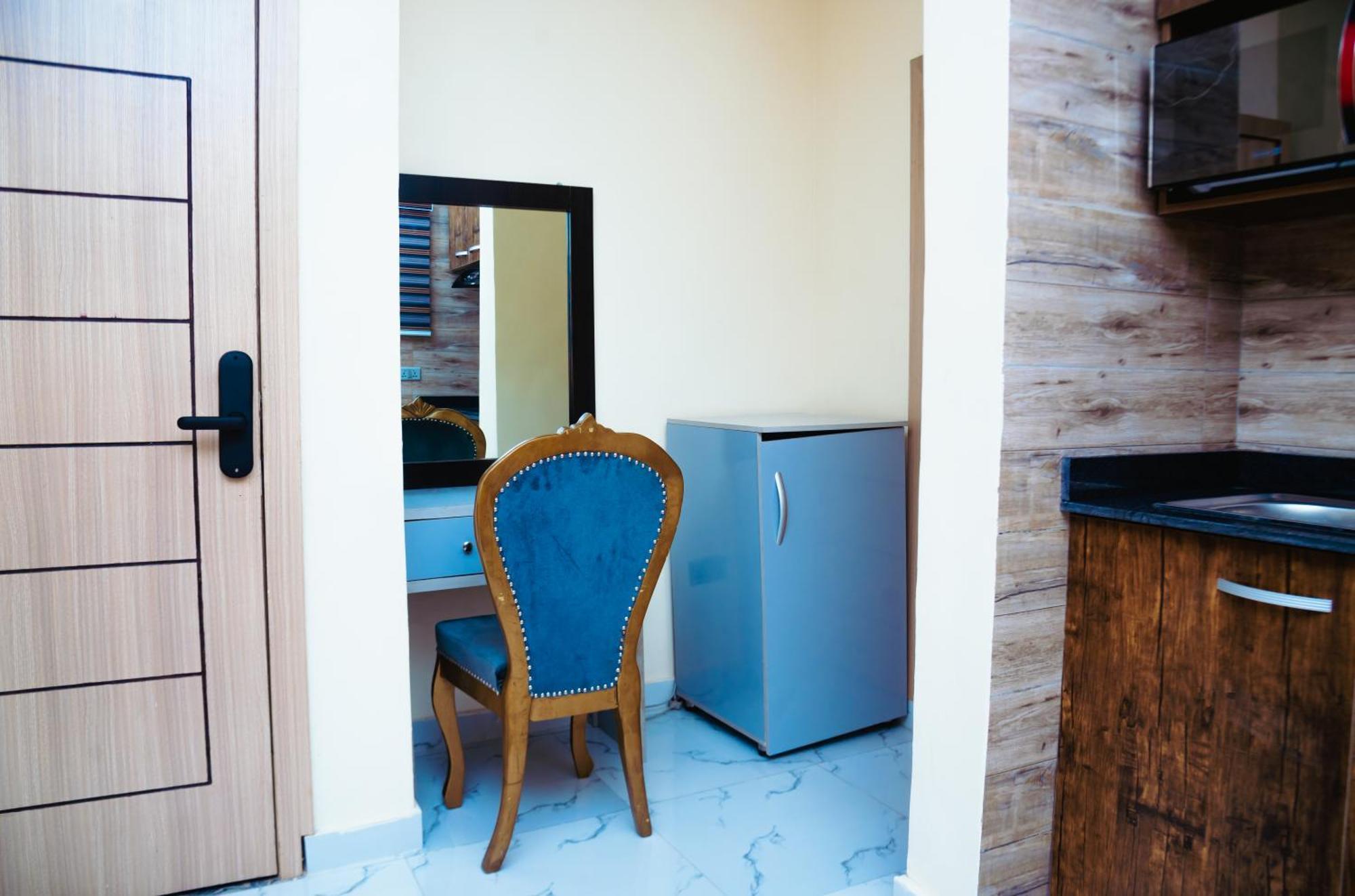 Aylesbury Homes Luxury Apartments 레키 외부 사진